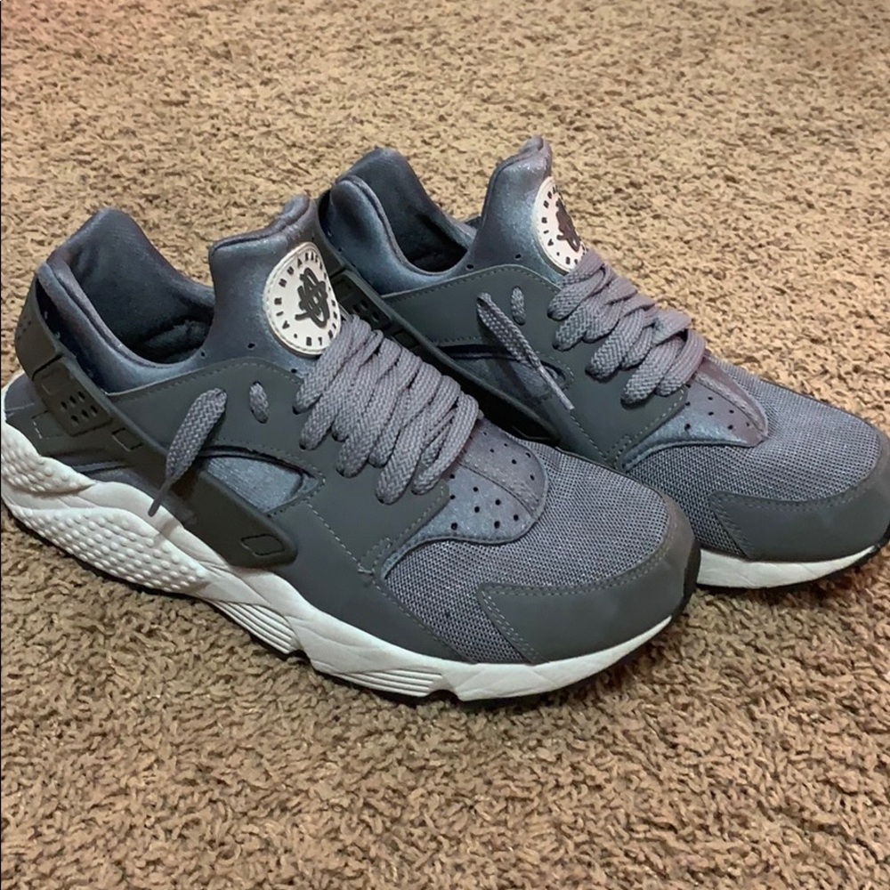 Nike huaraches